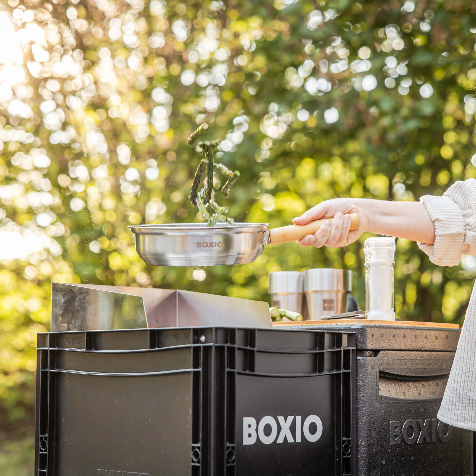 BOXIO COOK Max+ I Premium Camp Stove with Cookware and Tableware