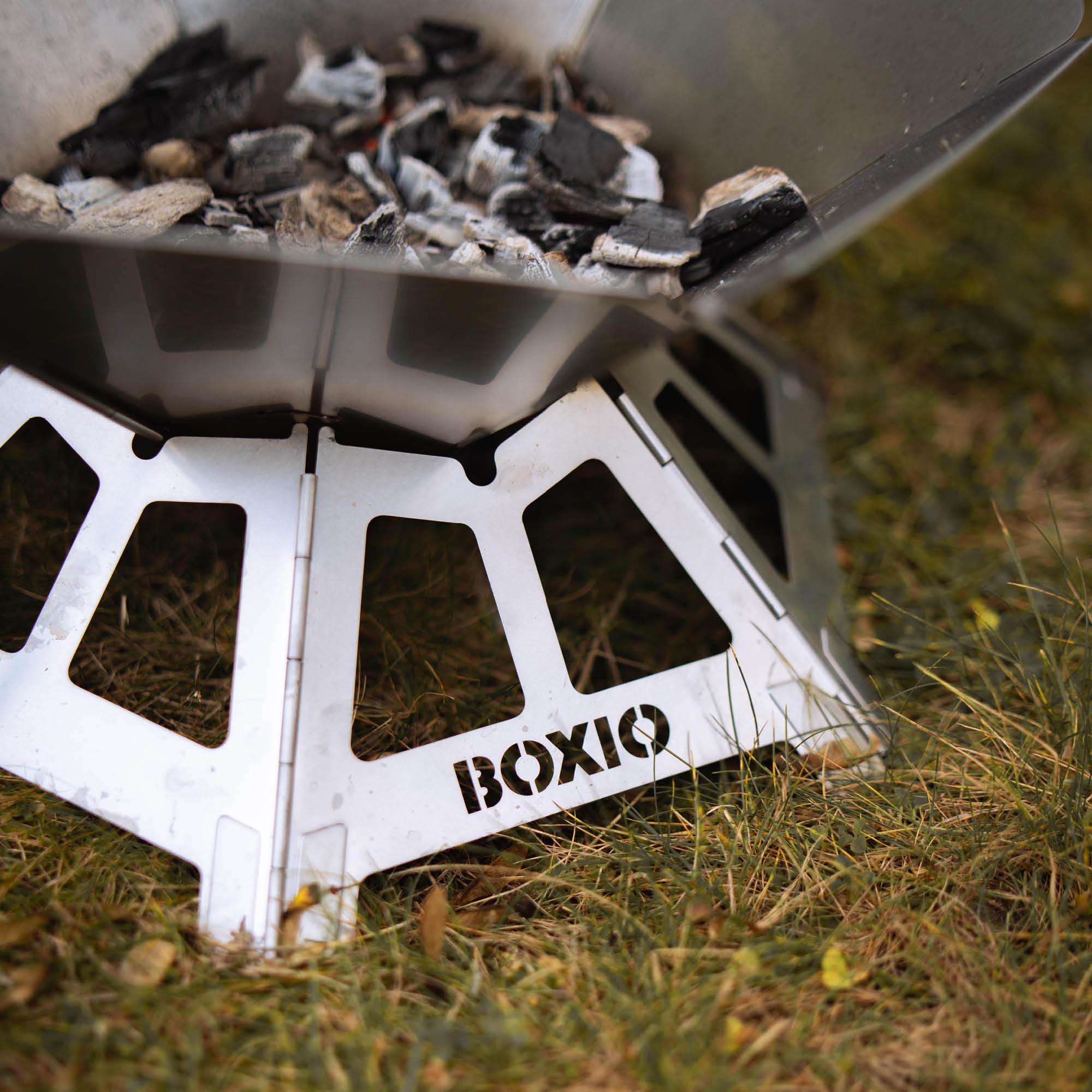 BOXIO FIRE BUNDLE | Portable Campfire + Tripod  in Eurobox
