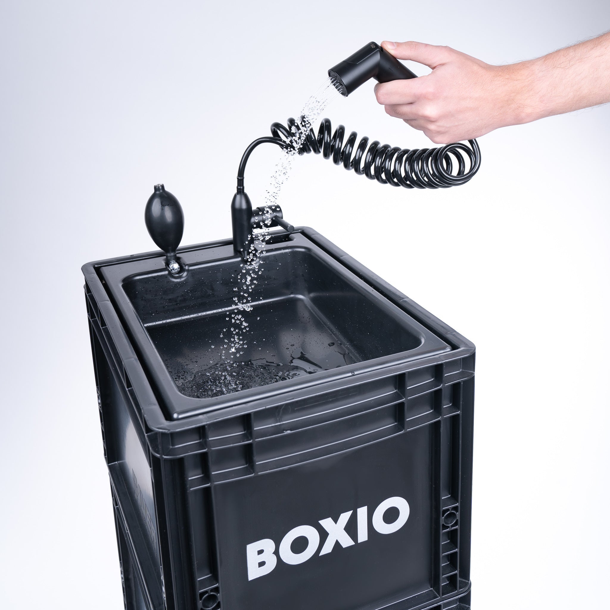 BOXIO - Wash: Portable Sink - Convenient Camping Sink Solution! 15,7 x  11,8 x 11 Compact with Unique Design, Separate Canister, Lightweight  Mobile Sink for Garden/Camping/Outdoor Events/Gatherings/Worksite/RV/Indoor